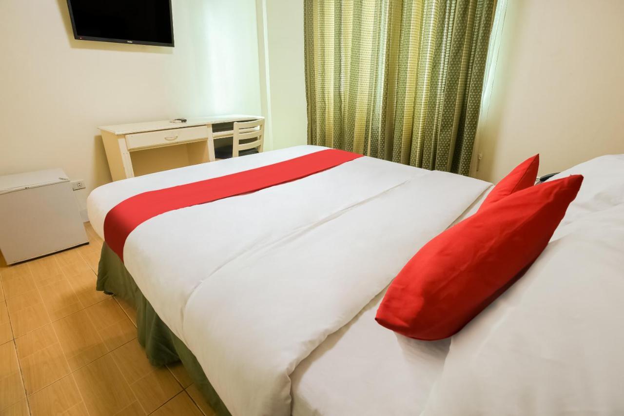 Hotel Euroasia By Bluebookers Angeles Eksteriør billede