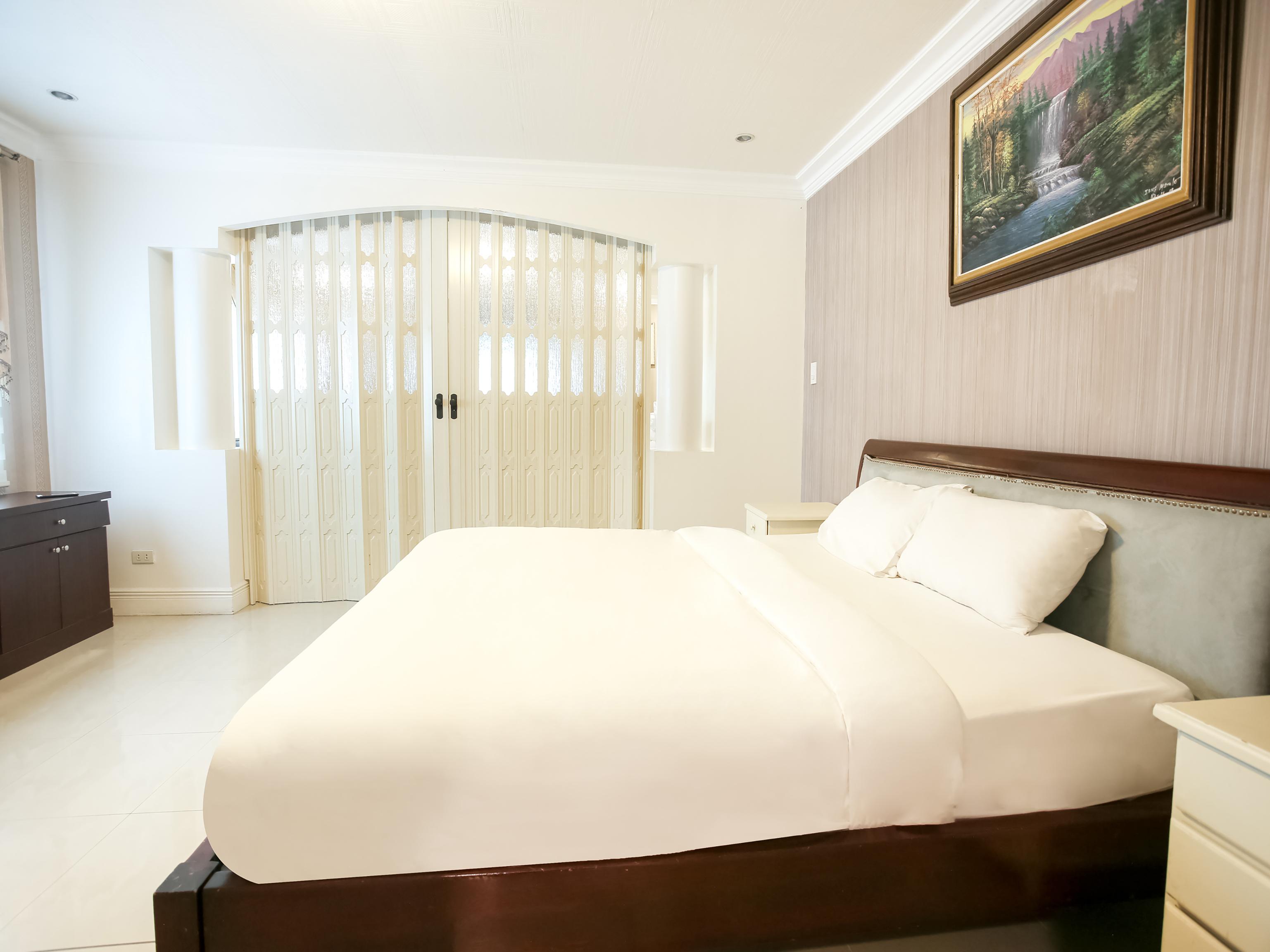 Hotel Euroasia By Bluebookers Angeles Eksteriør billede