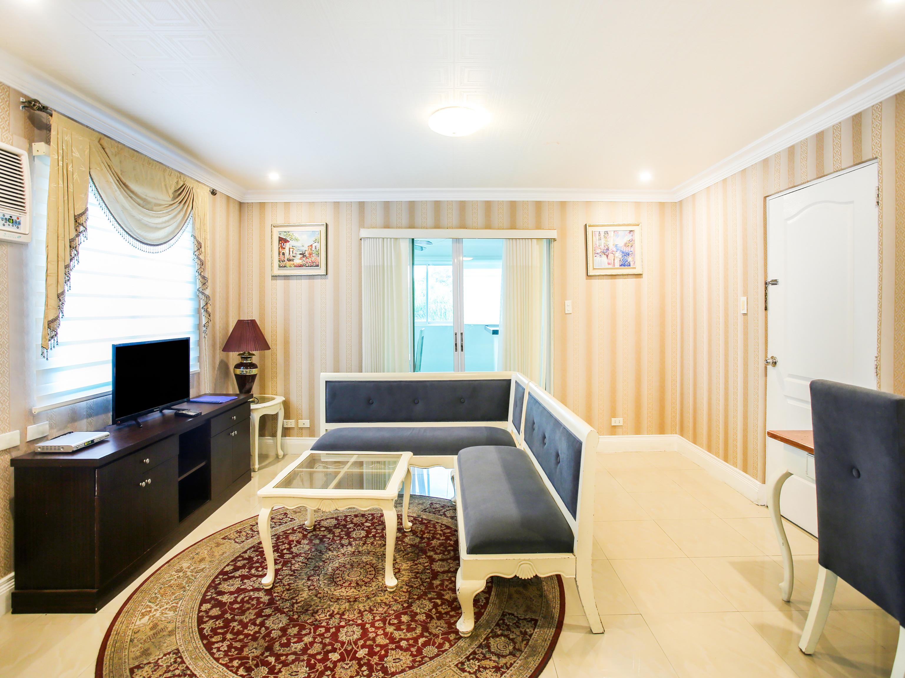 Hotel Euroasia By Bluebookers Angeles Eksteriør billede
