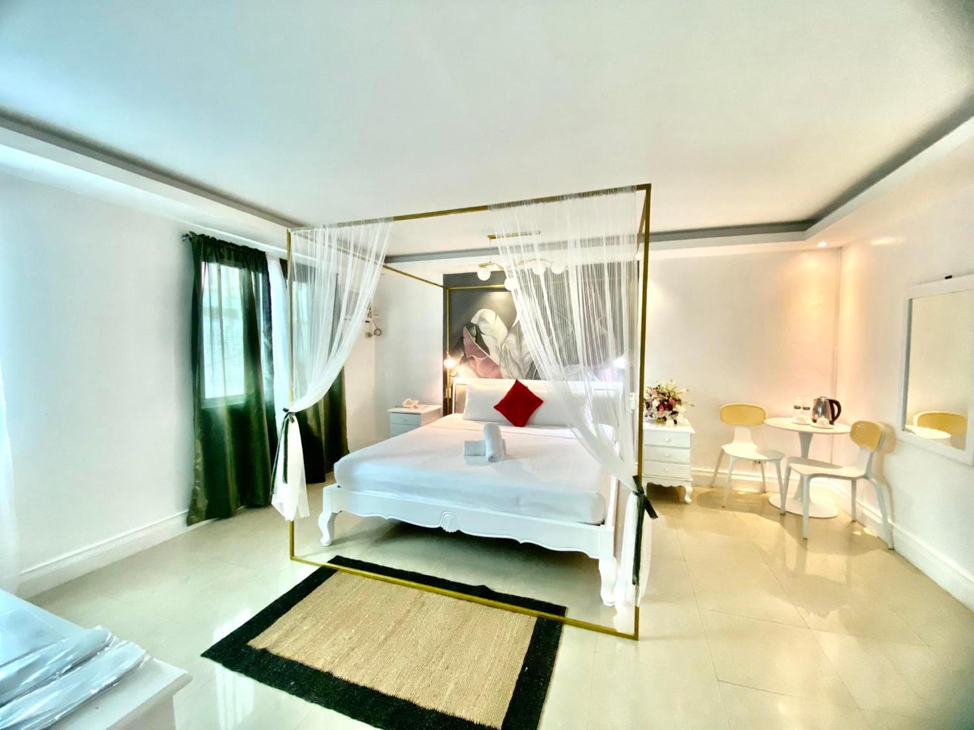 Hotel Euroasia By Bluebookers Angeles Eksteriør billede